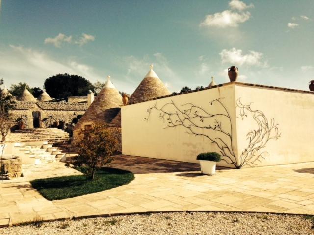 Masseria Quis Ut Deus Crispiano Exteriör bild